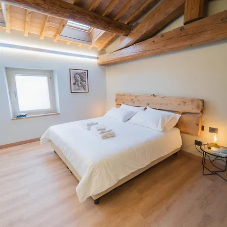 Bed & Breakfast Corte Bonfiglio Colombari 3*